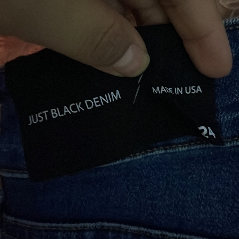 Denim - Picture 6 of 7